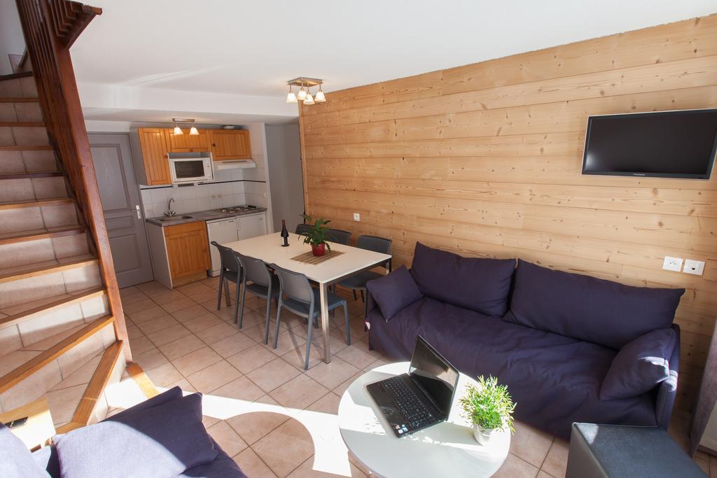 Les Chalets Du Jardin Alpin La Salle-les-Alpes Buitenkant foto