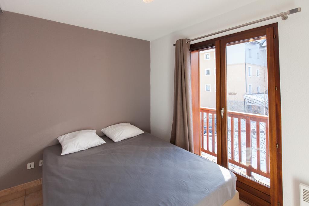 Les Chalets Du Jardin Alpin La Salle-les-Alpes Kamer foto